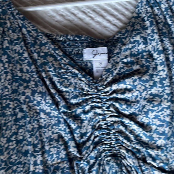 Blue floral stretchy crop top - Picture 2 of 4